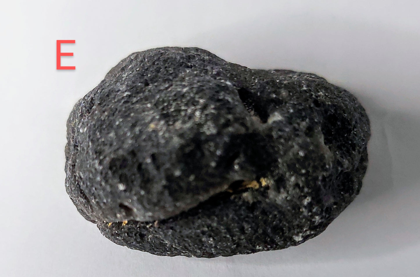 Pearl of Fire (Raw obsidian)